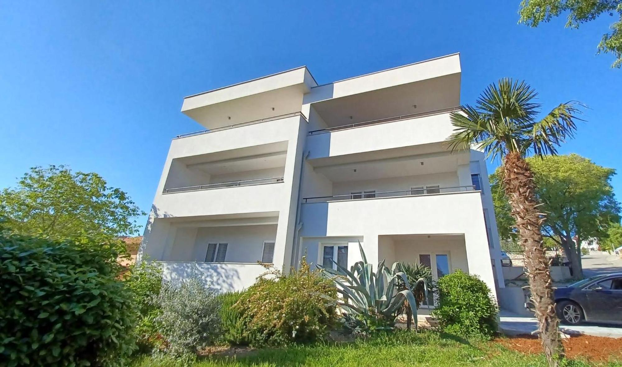 Sea View Apartments Ivana Крк Экстерьер фото