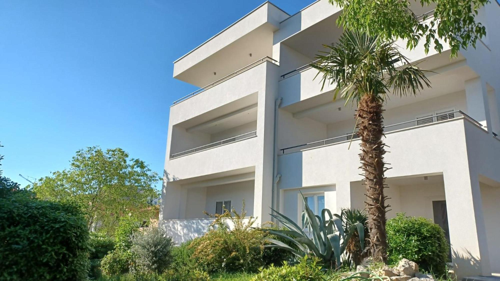 Sea View Apartments Ivana Крк Экстерьер фото